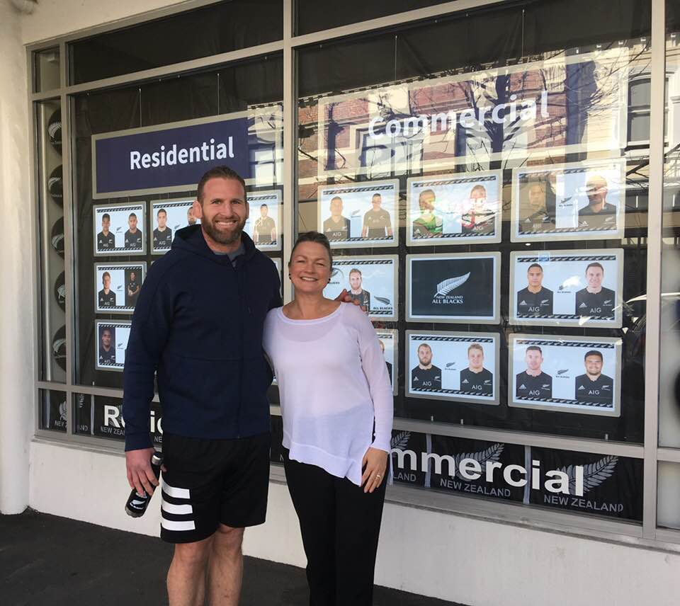 Real Estate LED Signage Shop LED Displays - VitrineMedia Australia Client Success Harcourts Platinum Blue Nelson - Lisa+with+Kieran-3